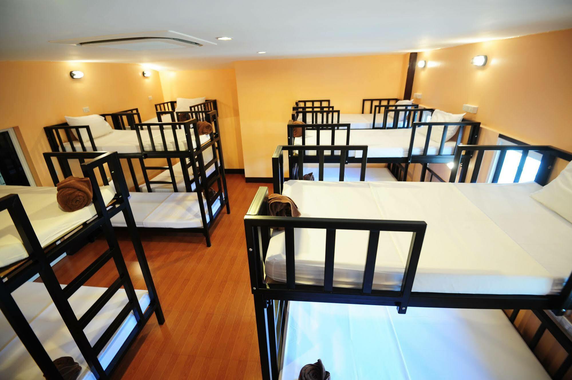 Twin Palms Hostel Phi Phi Eksteriør bilde